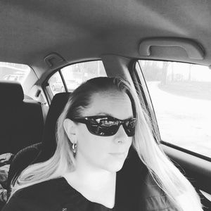 Meet your Posher, Jen